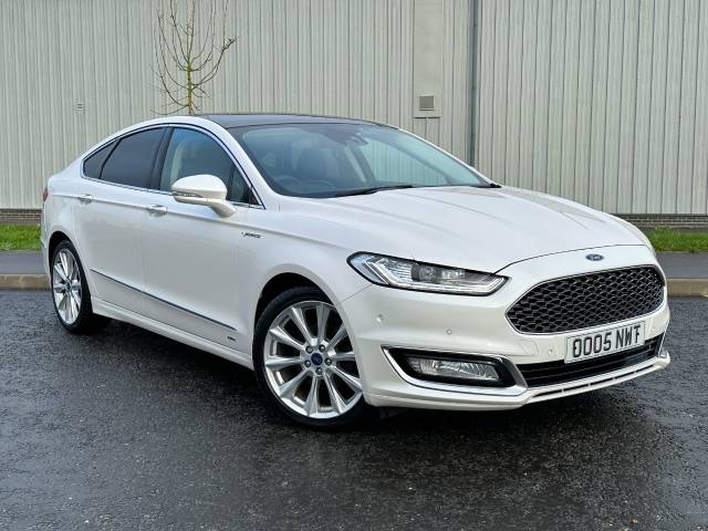 Ford Mondeo Vignale 2.0 TDCi 180 5dr Powershift AWD Hatchback Diesel White