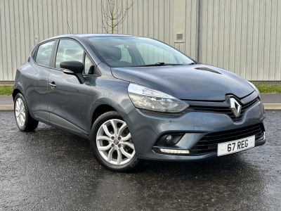2017 RENAULT CLIO 1.5 DCI 90 PLAY 5DR 2017 67 RENAULT CLIO 1.5 DCI 90... photo