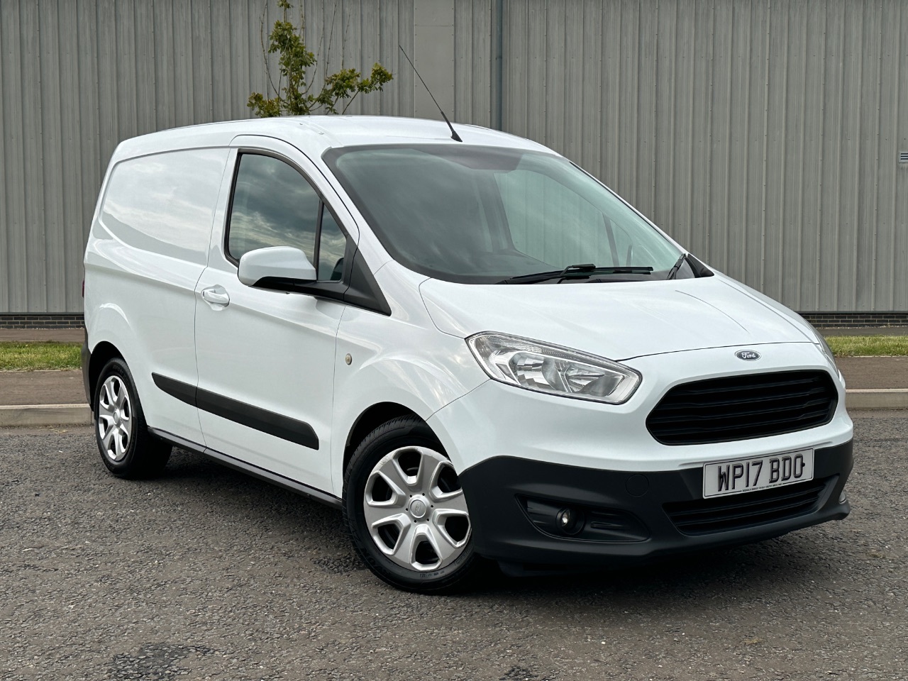 2017 Ford Transit Courier