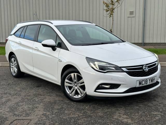 Vauxhall Astra 1.6 CDTi 16V Design 5dr Estate Diesel White