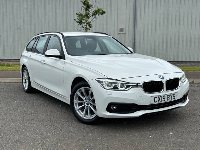 BMW 330 3.0 330D XDRIVE AC AUTO Estate Diesel White