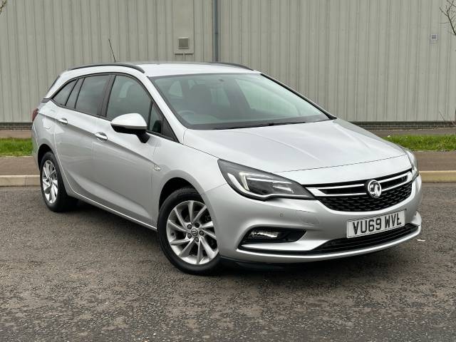 Vauxhall Astra 1.6 CDTi 16V ecoTEC Tech Line Nav 5dr Estate Diesel Silver