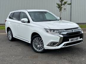 MITSUBISHI OUTLANDER 2019 (19) at Diesels Direct Halesworth