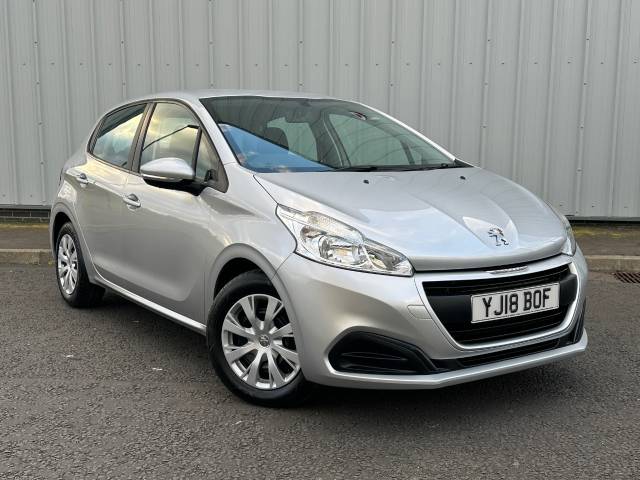 Peugeot 208 1.6 208 ACCESS A/C BLUE HDI Hatchback Diesel Silver