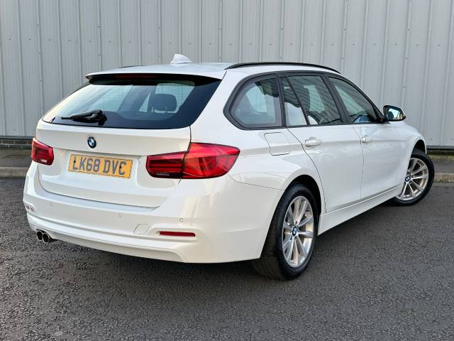 2019 BMW 3 Series 3.0 330D XDRIVE AC AUTO