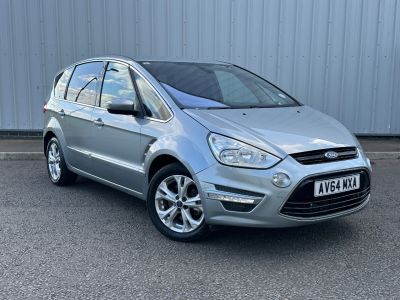2014 FORD S MAX 2.2 TDCI 200 TITANIUM 5DR AUTO 2014 64 FORD S MAX 2.2... photo
