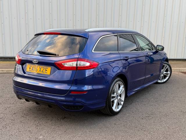 2015 Ford Mondeo 2.0 TDCi Titanium 5dr