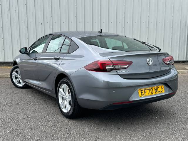 2020 Vauxhall Insignia 1.5 Turbo D SE Nav 5dr