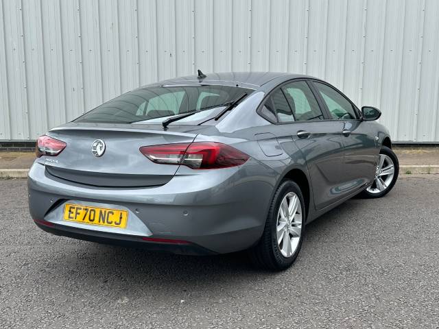 2020 Vauxhall Insignia 1.5 Turbo D SE Nav 5dr