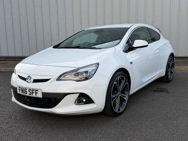 2016 Vauxhall Gtc 1.6 CDTi 16V ecoFLEX 136 Limited Edition 3dr